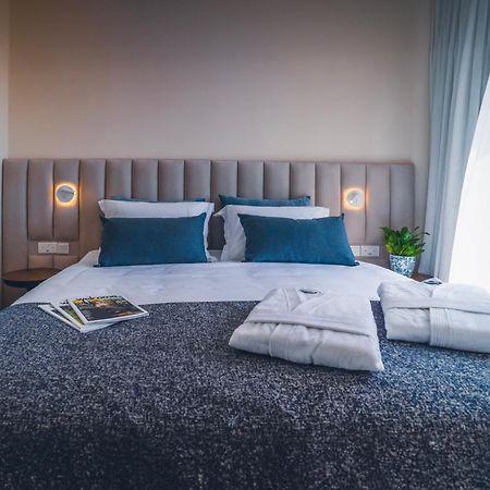 Wellclub - Wellness Family Experience - Seaview Hotell Paphos Eksteriør bilde