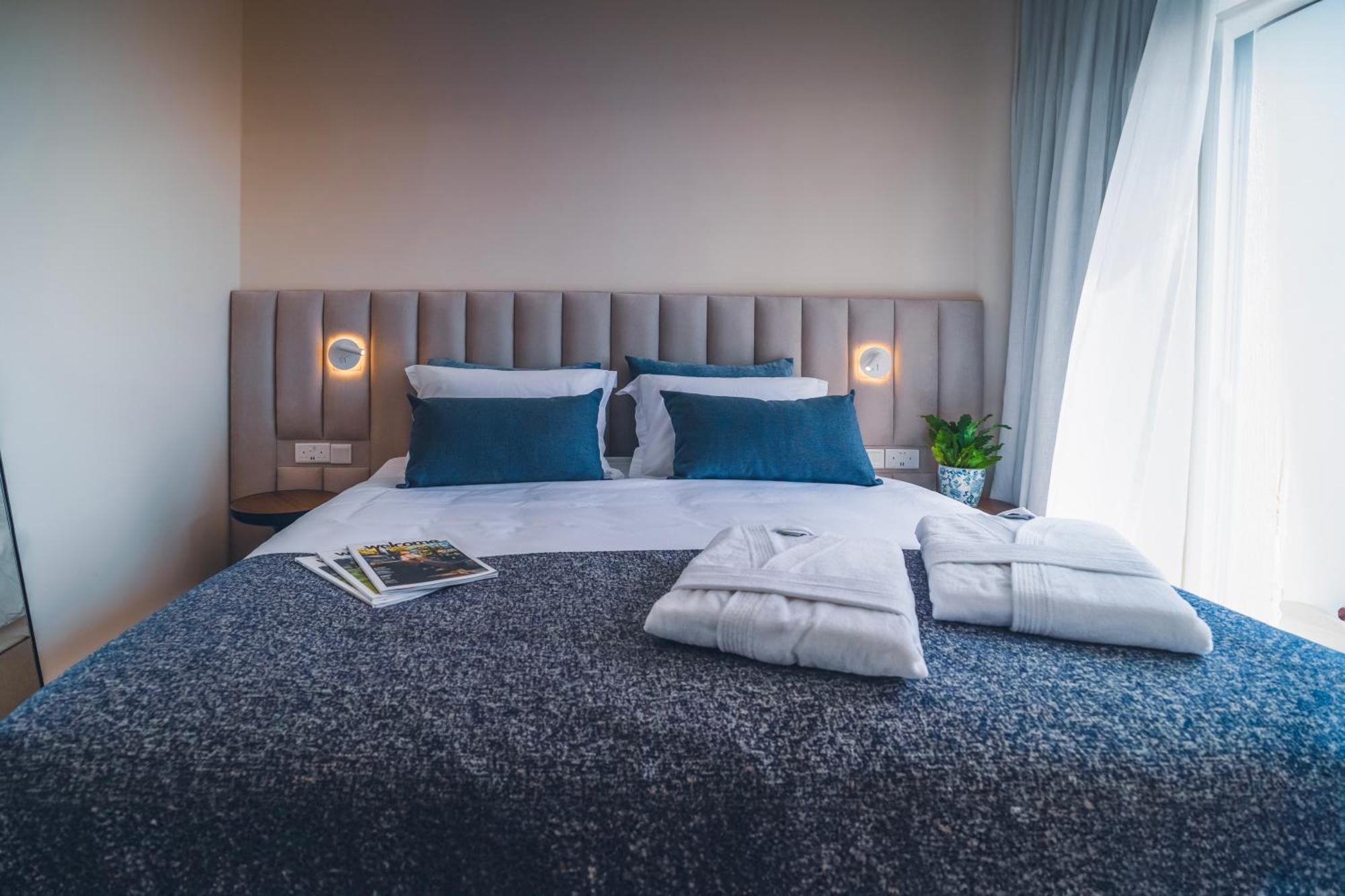 Wellclub - Wellness Family Experience - Seaview Hotell Paphos Eksteriør bilde