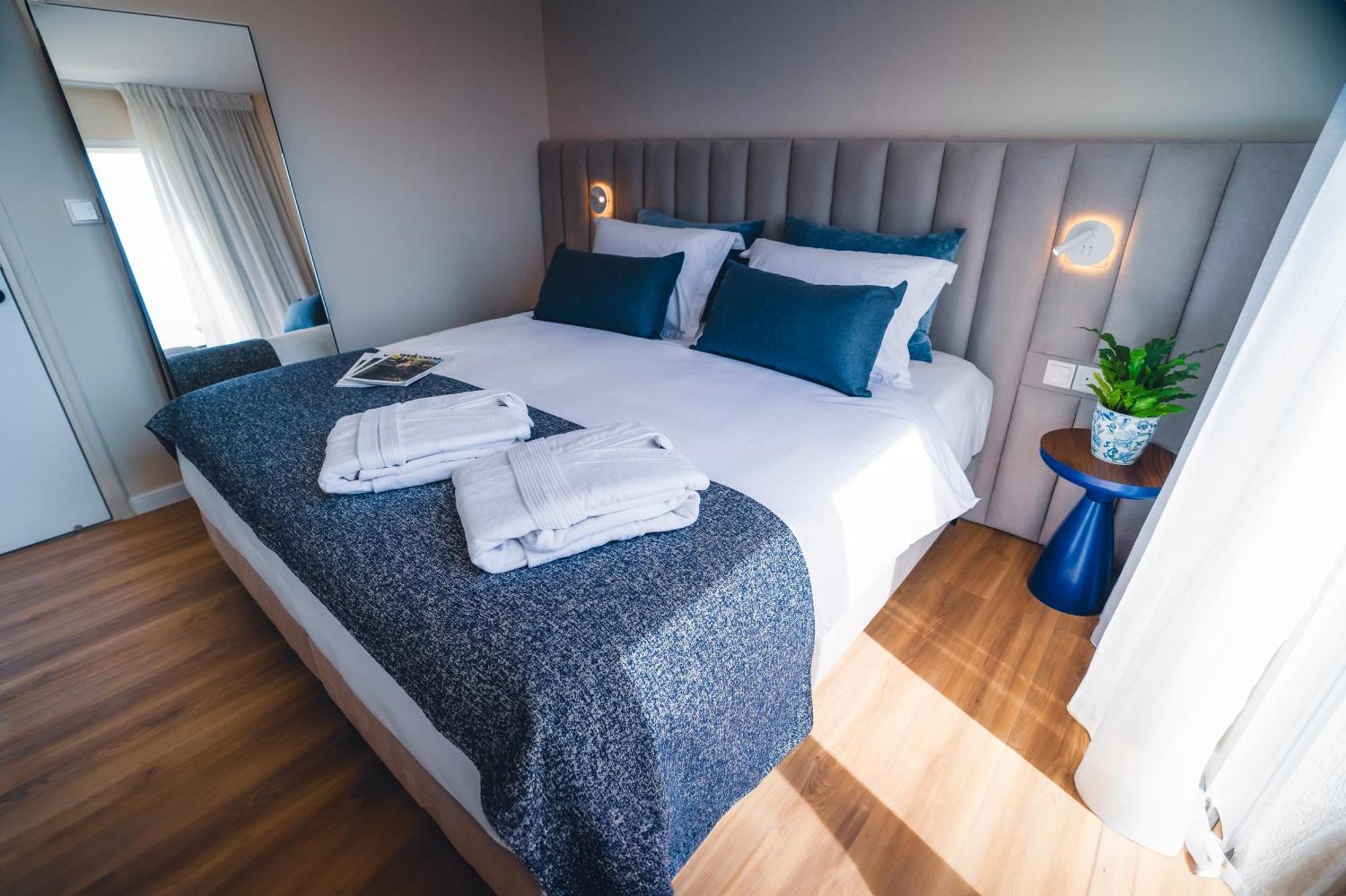 Wellclub - Wellness Family Experience - Seaview Hotell Paphos Eksteriør bilde