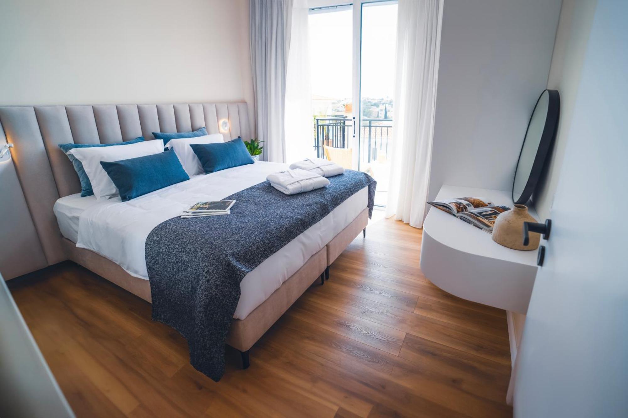 Wellclub - Wellness Family Experience - Seaview Hotell Paphos Eksteriør bilde