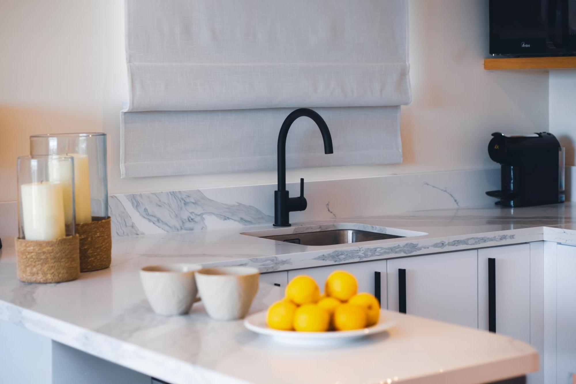 Wellclub - Wellness Family Experience - Seaview Hotell Paphos Eksteriør bilde