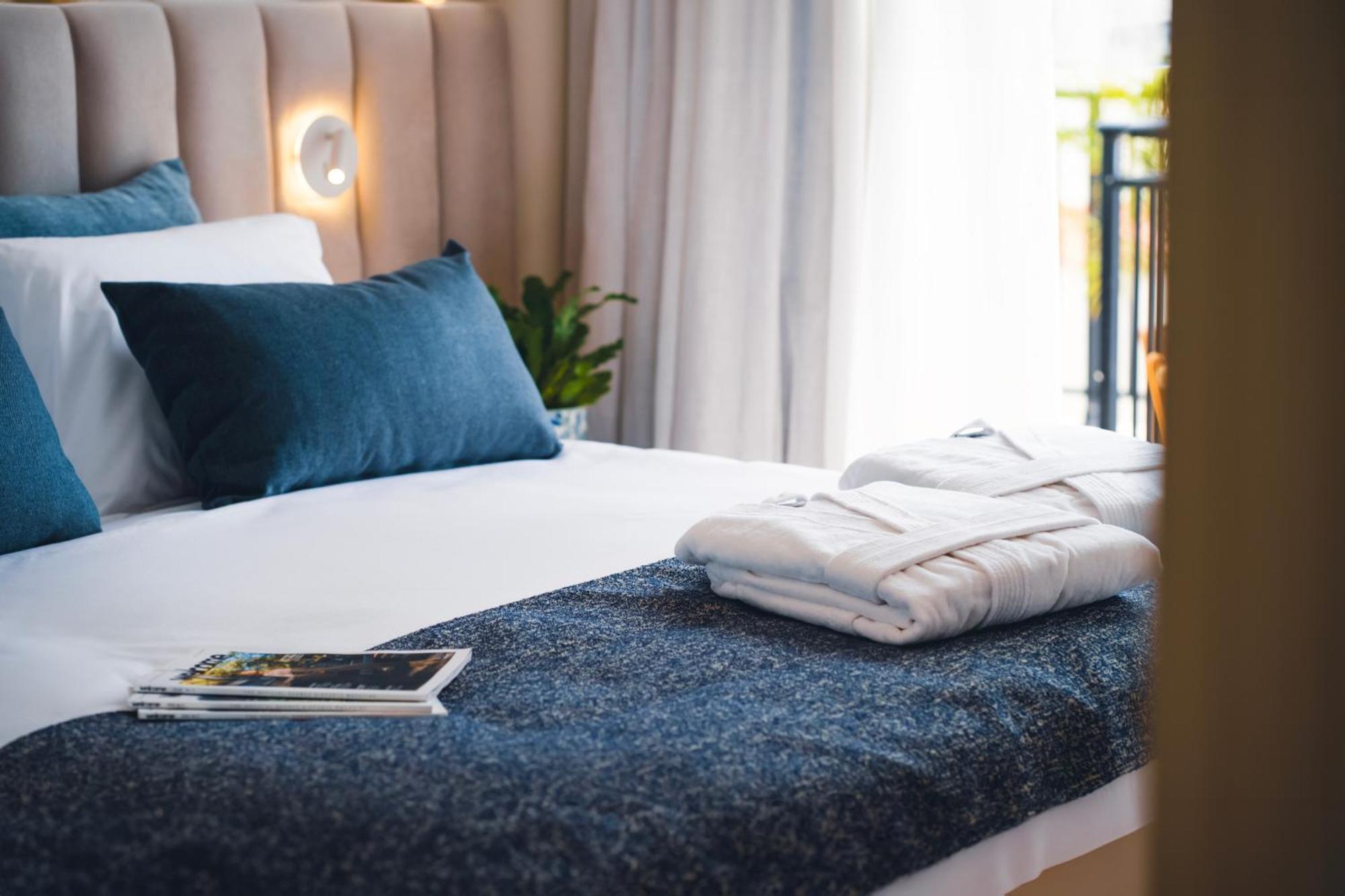 Wellclub - Wellness Family Experience - Seaview Hotell Paphos Eksteriør bilde