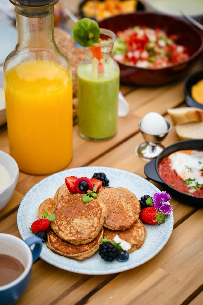 Wellclub - Wellness Family Experience - Seaview Hotell Paphos Eksteriør bilde