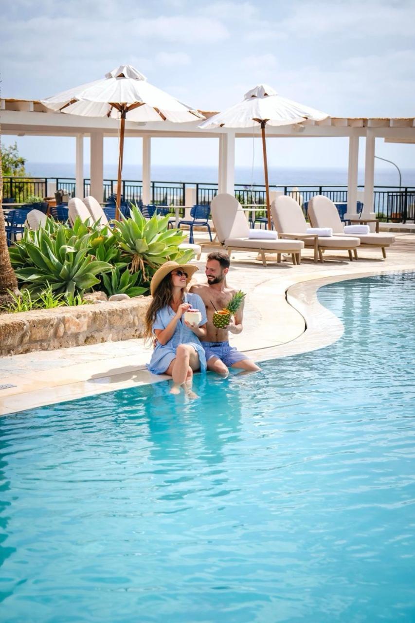 Wellclub - Wellness Family Experience - Seaview Hotell Paphos Eksteriør bilde